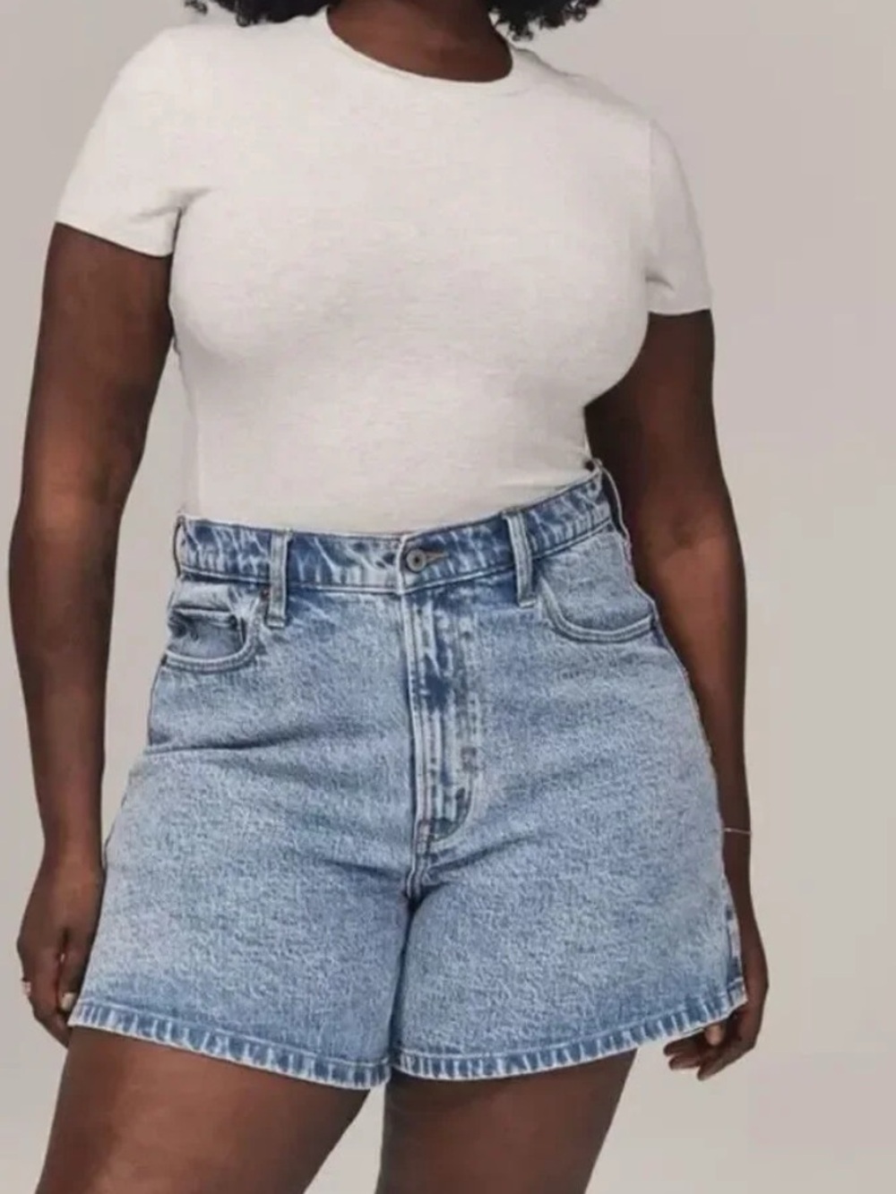 Abercrombie Curve Love High Rise Dad Short size 36 22 Plus 6” inseam Like New